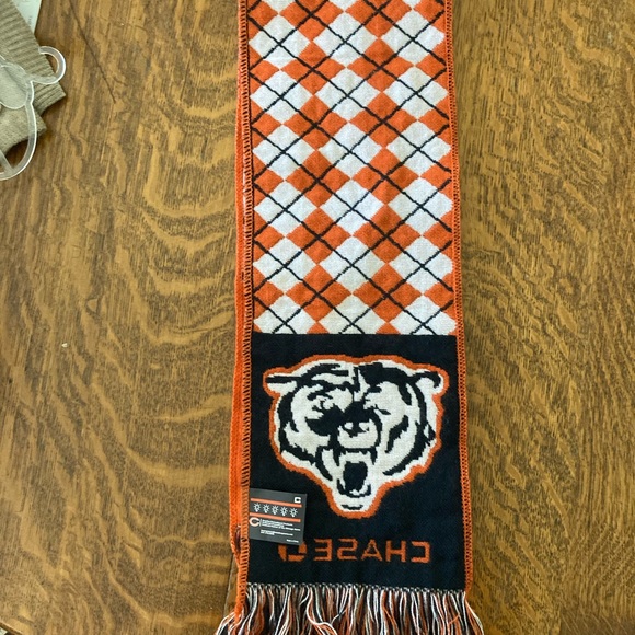Chicago Bears scarf - Picture 6 of 7